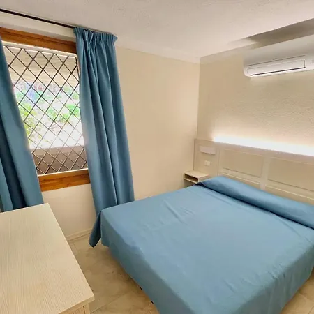Aparthotel Isa *