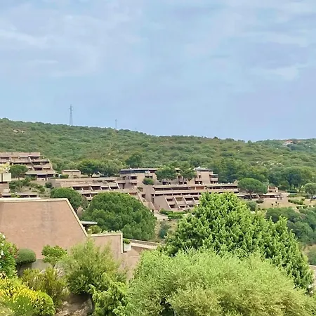 Isa Aparthotel